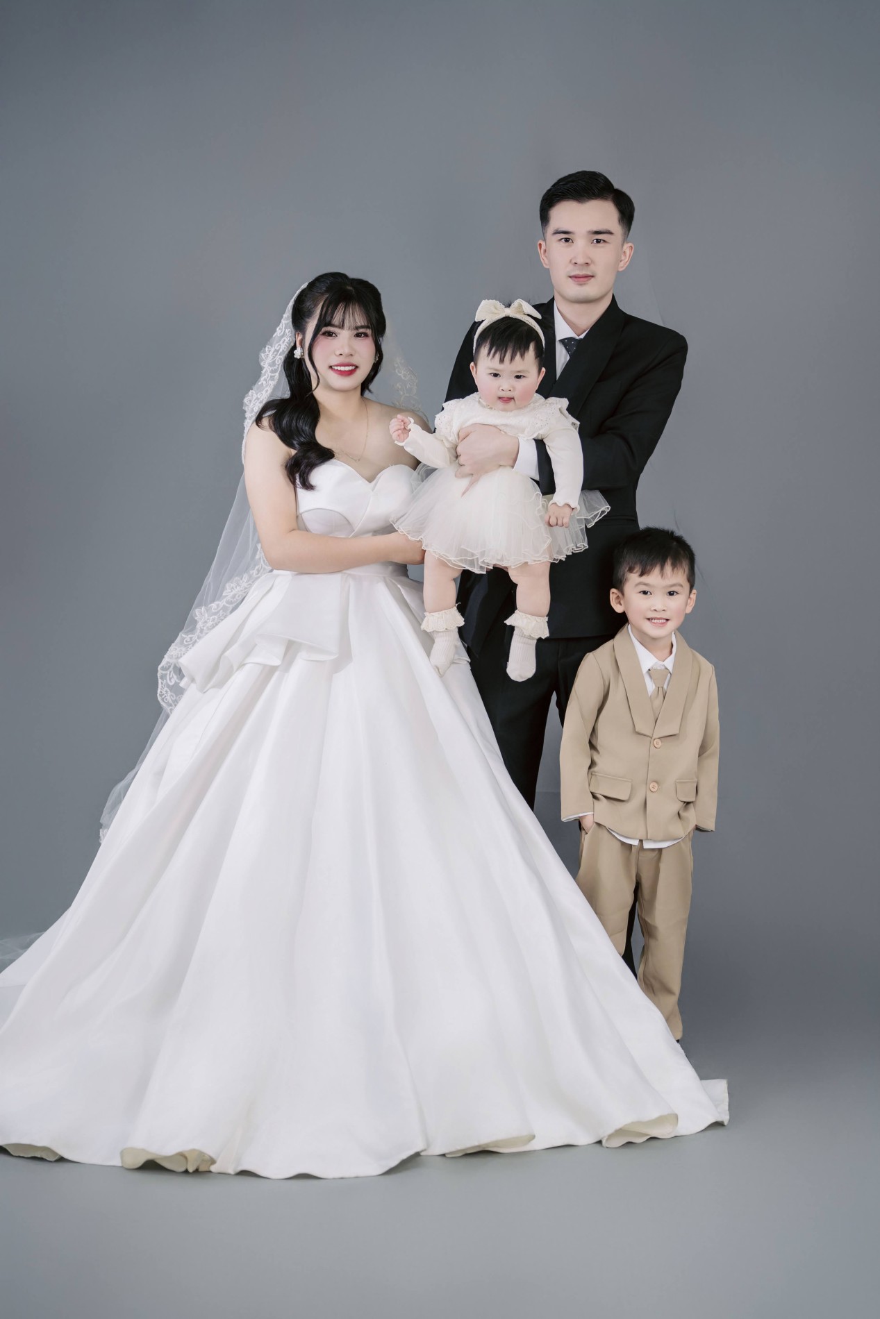 Bá Liệu – Nguyễn Ngợi